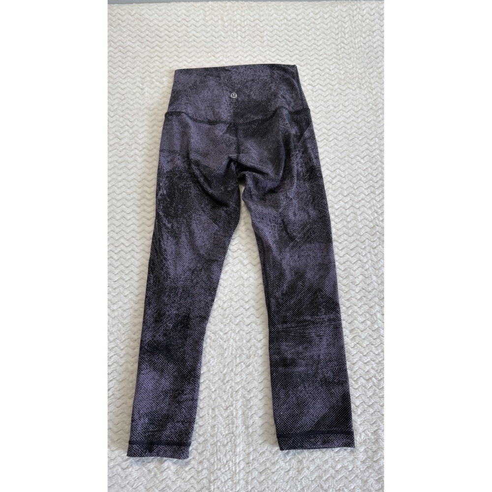 Lululemon align High Rise Leggings Purple Snakeskin Print Size 2